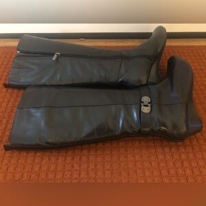 Bandolino Black Heeled Boots